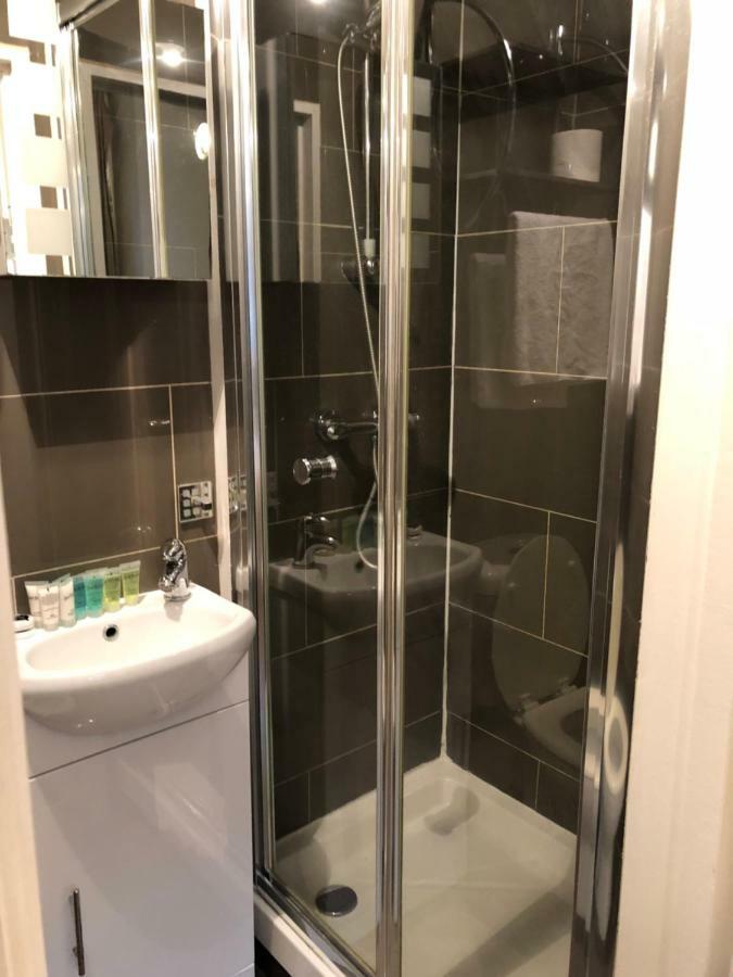 Tourian Lounge Hotel 伦敦 外观 照片